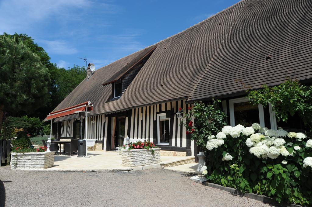 Le Vieux Pressoir Bed & Breakfast Pont-Évêque Exterior foto